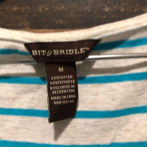 NWT bit & bridle cold shoulder top medium - Picture 2 of 5